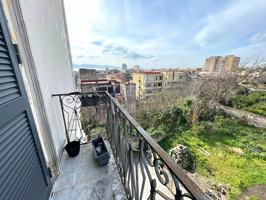 Immagine 4 di Appartamento in vendita  in via margherita di savoia a Torre Annunziata
