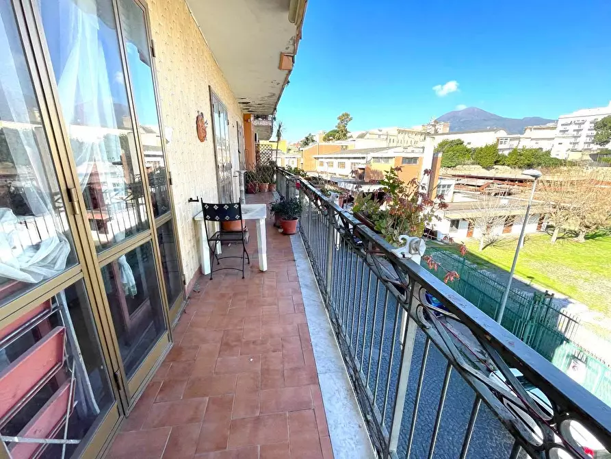 Immagine 7 di Appartamento in vendita  in via gioacchino murat a Torre Annunziata