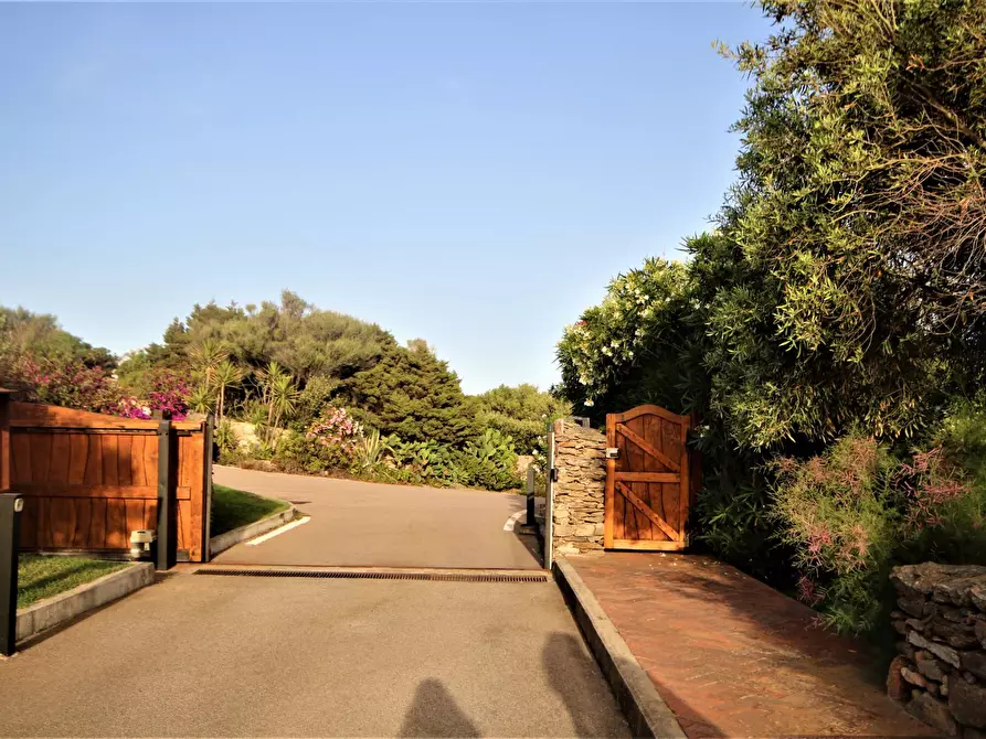 Immagine 20 di Appartamento in vendita  in Costa Smeralda, Porto Cervo, Cala Granu a Arzachena