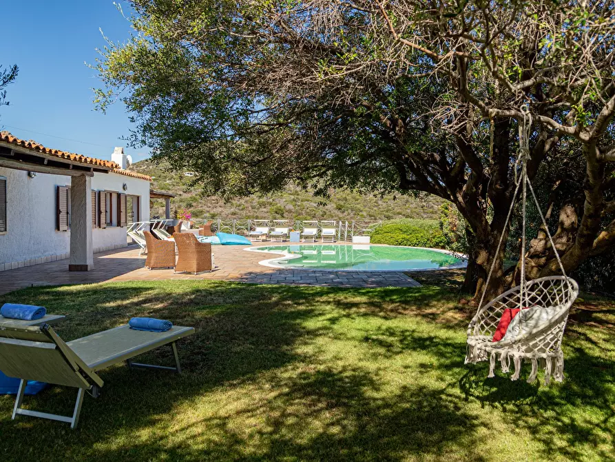 Immagine 21 di Villa in vendita  in Milmeggiu a Olbia