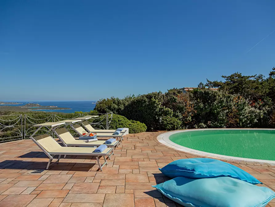 Immagine 23 di Villa in vendita  in Milmeggiu a Olbia