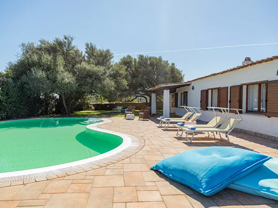Immagine 25 di Villa in vendita  in Milmeggiu a Olbia