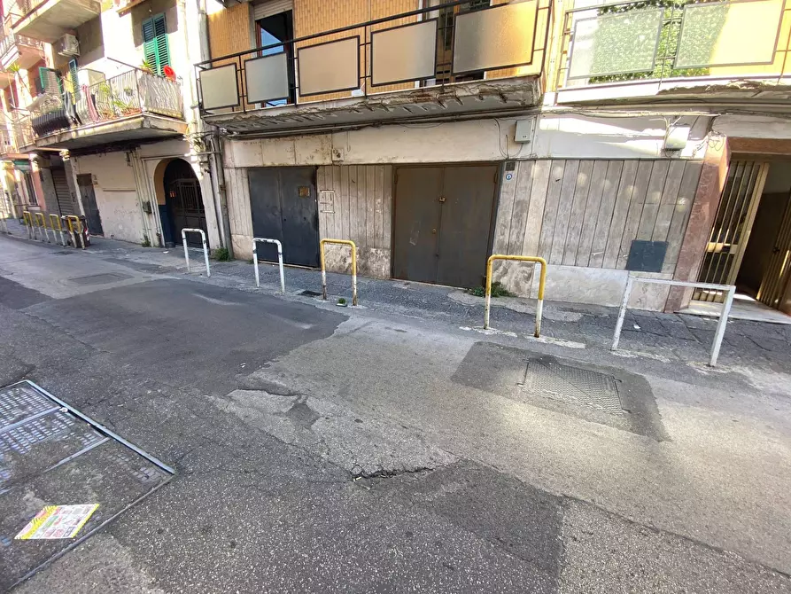 locale di sgombero in vendita a Napoli in zona Ponticelli