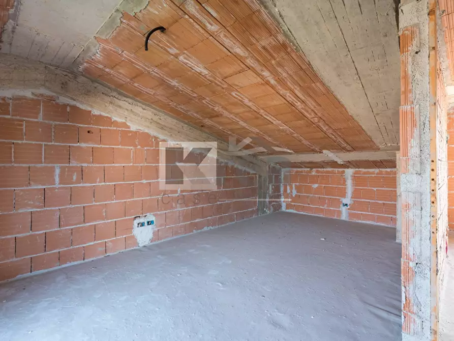 Immagine 25 di Villa in vendita  in Via Napoli a Ciampino