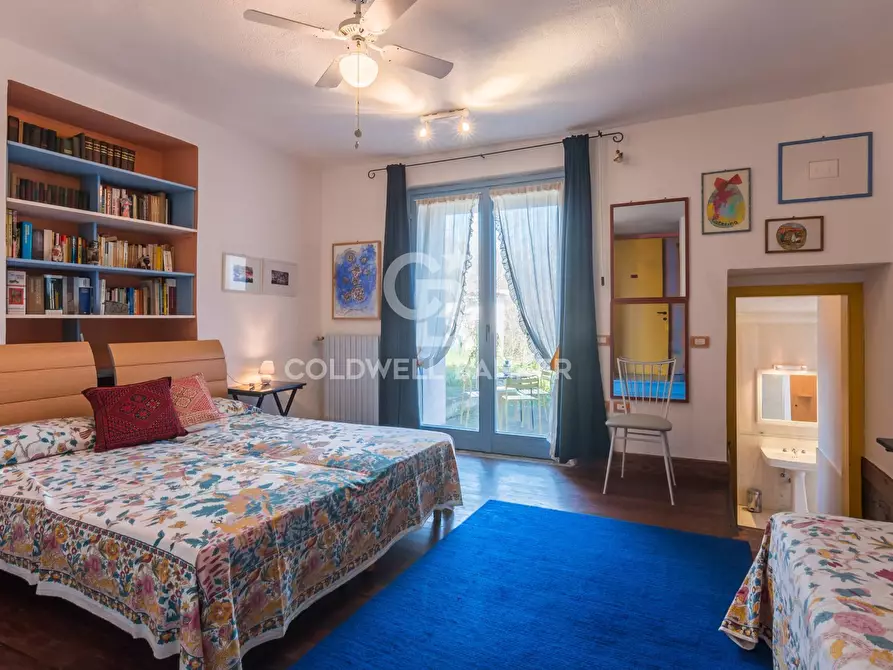 Immagine 14 di Villa in vendita  in Via Valmala a Mondaino