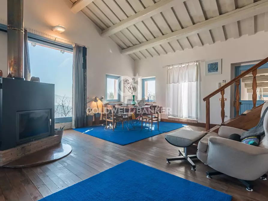 Immagine 1 di Villa in vendita  in Via Valmala a Mondaino