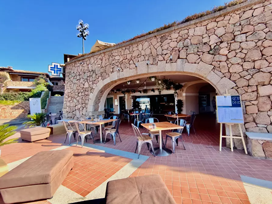 Immagine 14 di Locale commerciale in vendita  in Puntaldia a San Teodoro