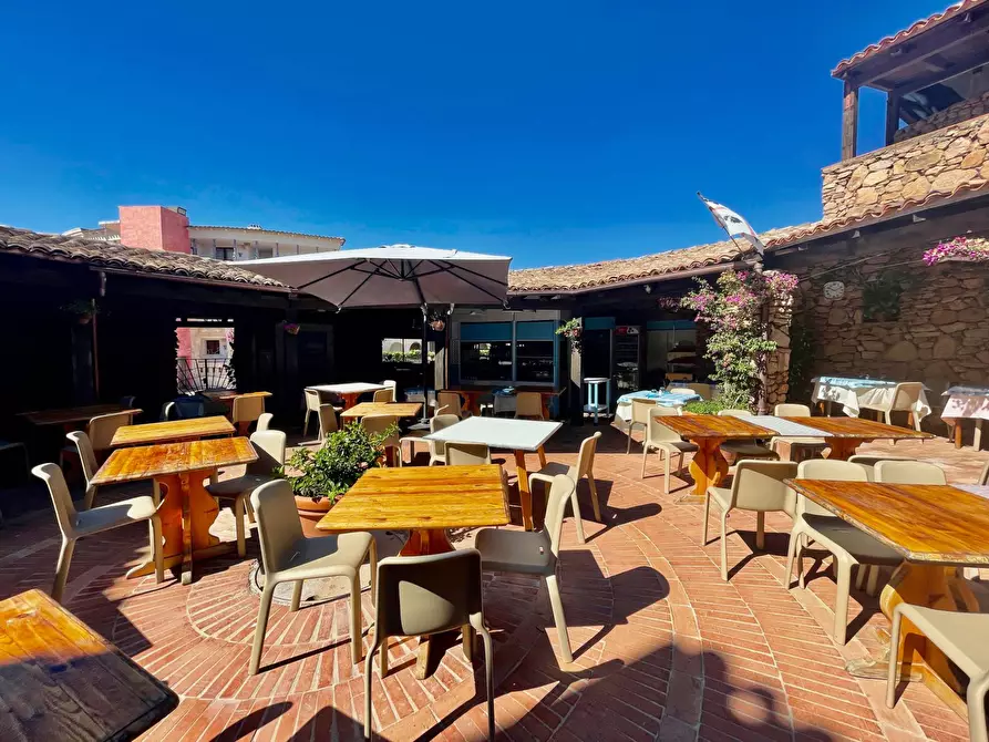 Immagine 4 di Attività commerciale in vendita  in LOC.BAJA CADDINAS a Golfo Aranci