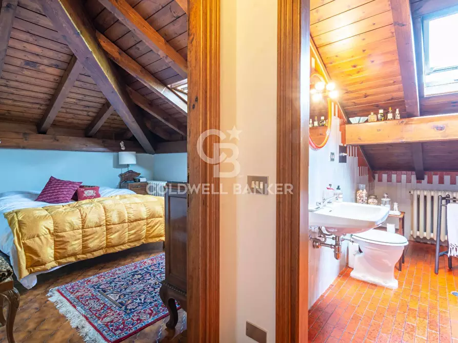 Immagine 25 di Villa in vendita  in Via Sant'Antonio Maria Zaccaria a Eupilio