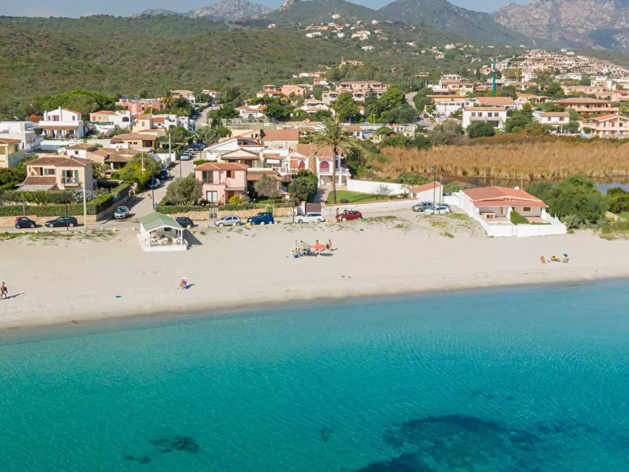 Immagine 4 di Appartamento in vendita  in VIA DELLE BREZZE a Olbia