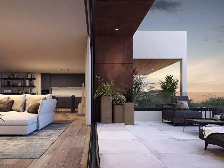 Immagine 6 di Attico in vendita  in via venafiorita a Olbia