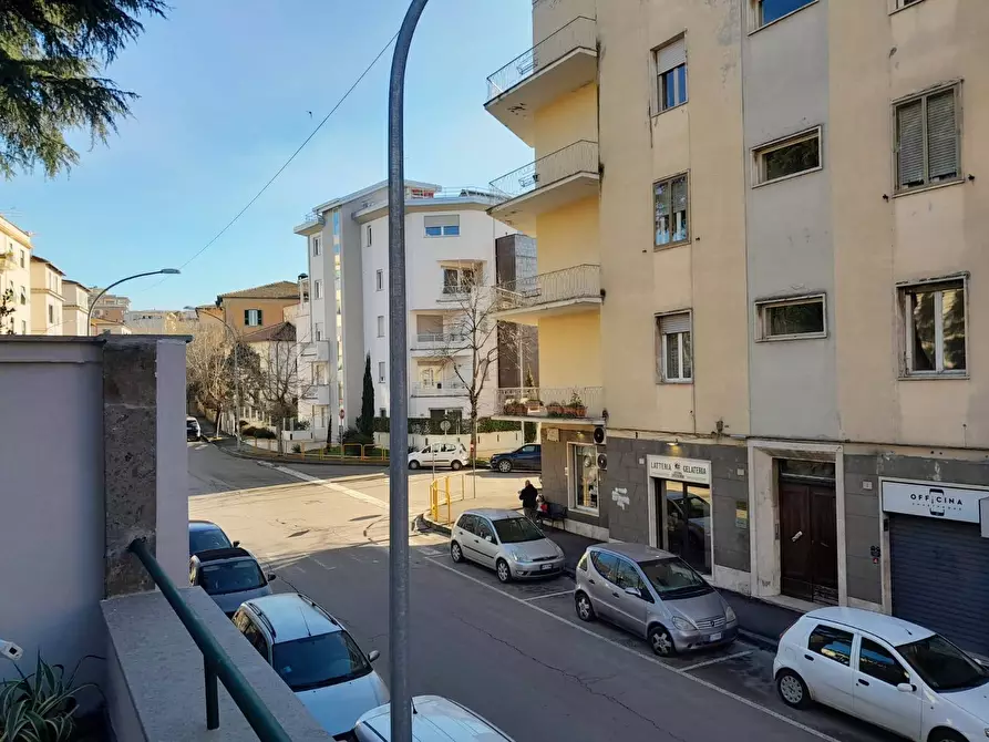 Immagine 4 di Ufficio in affitto  in Via Vicenza a Viterbo