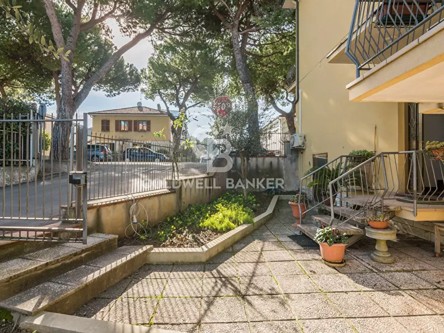 Immagine 18 di Appartamento in vendita  in Viale Tripoli a Riccione