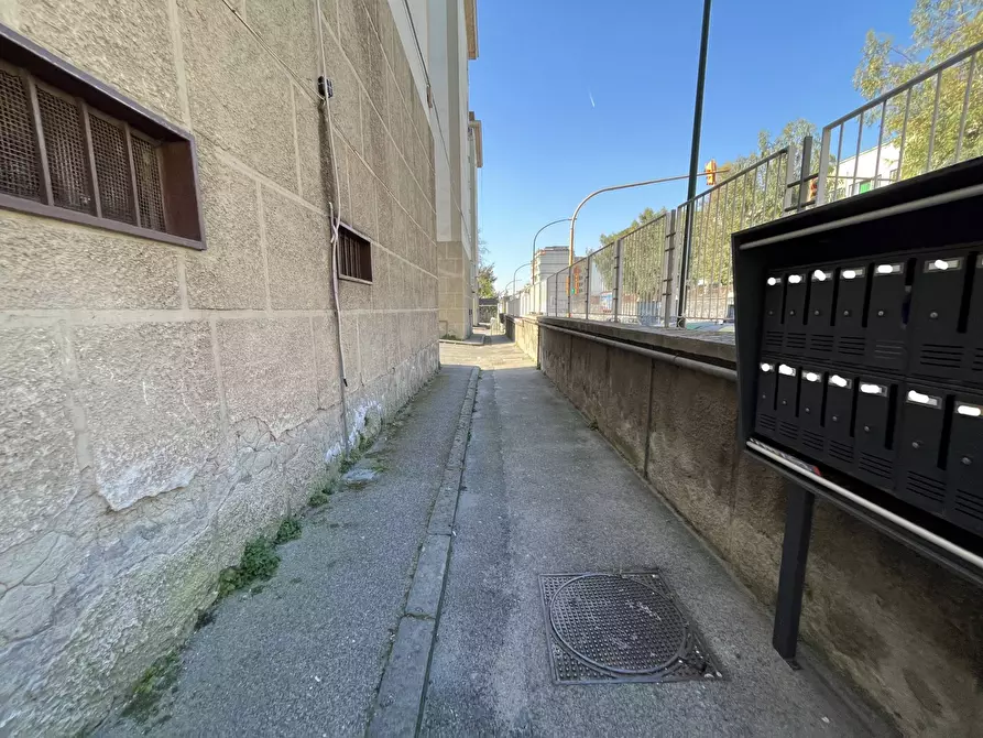 Immagine 16 di Appartamento in vendita  in via Angelo Camillo de Meis a Napoli