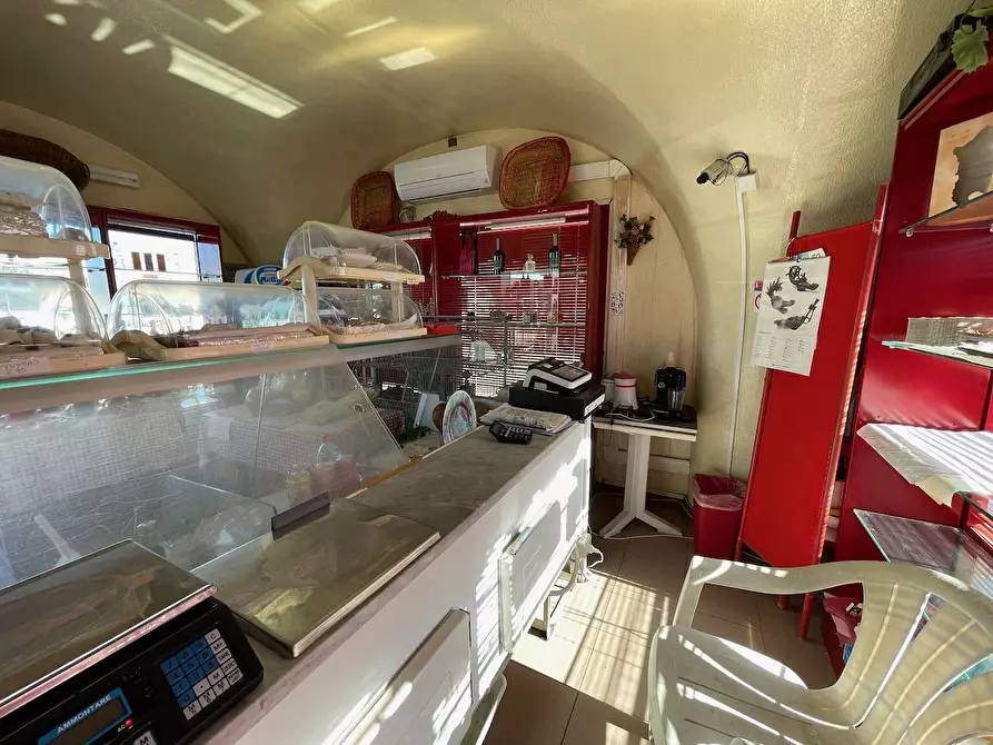 Immagine 9 di Attività commerciale in vendita  in Stazione Marittima - Golfo Aranci a Golfo Aranci