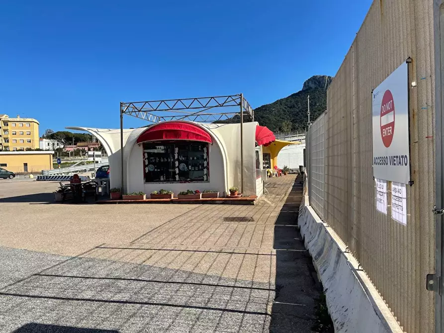 Immagine 19 di Attività commerciale in vendita  in Stazione Marittima - Golfo Aranci a Golfo Aranci
