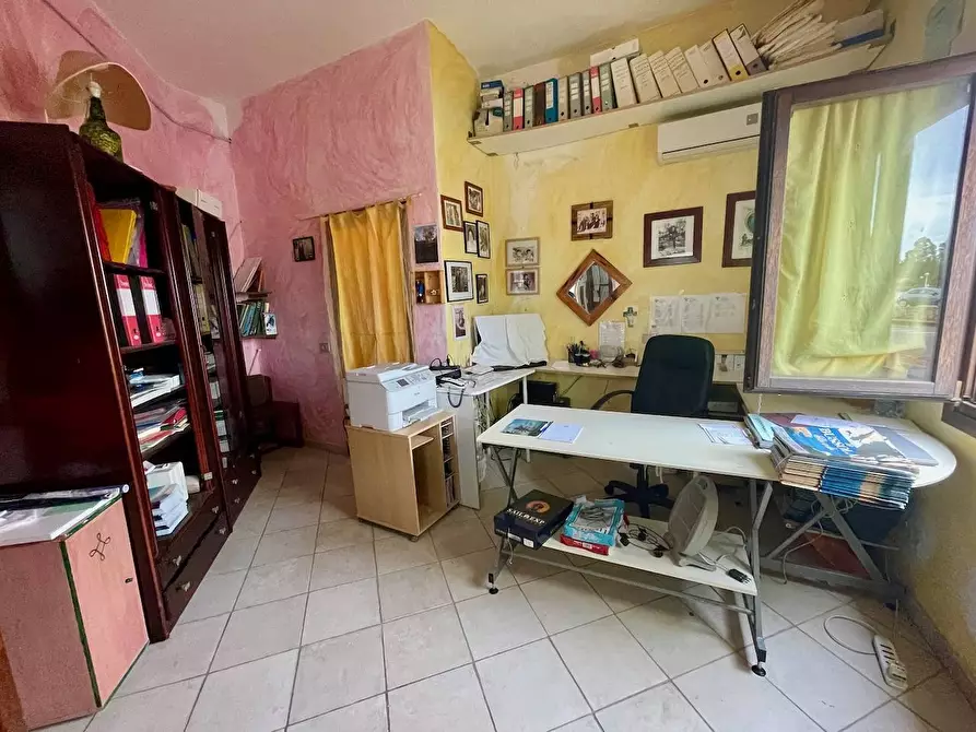 Immagine 6 di Locale commerciale in vendita  in Via Sarra lu Entu Canniggione Costa Smeralda a Arzachena