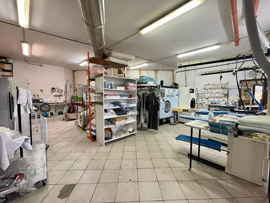 Immagine 10 di Locale commerciale in vendita  in Via Sarra lu Entu Canniggione Costa Smeralda a Arzachena