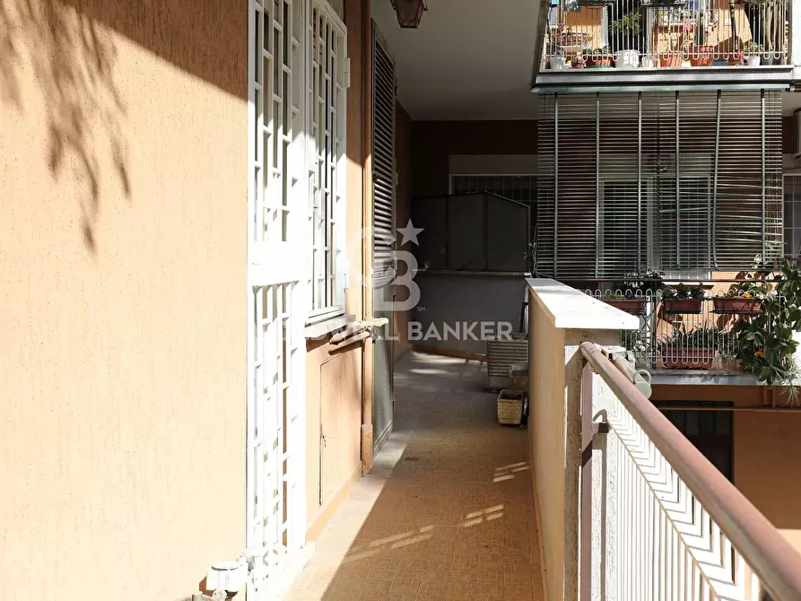 Immagine 26 di Appartamento in vendita  in Via Portuense a Roma