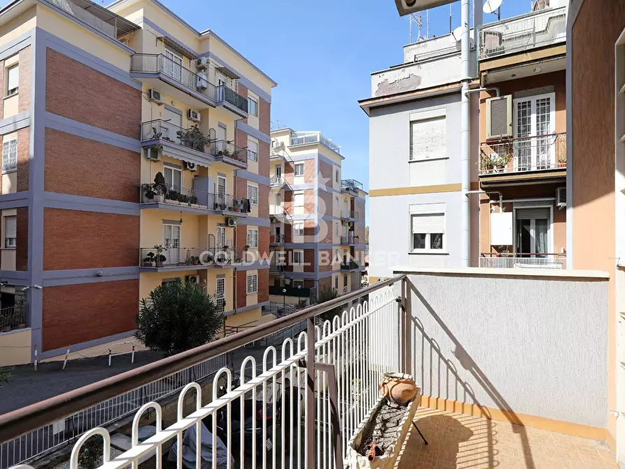 Immagine 29 di Appartamento in vendita  in Via Portuense a Roma