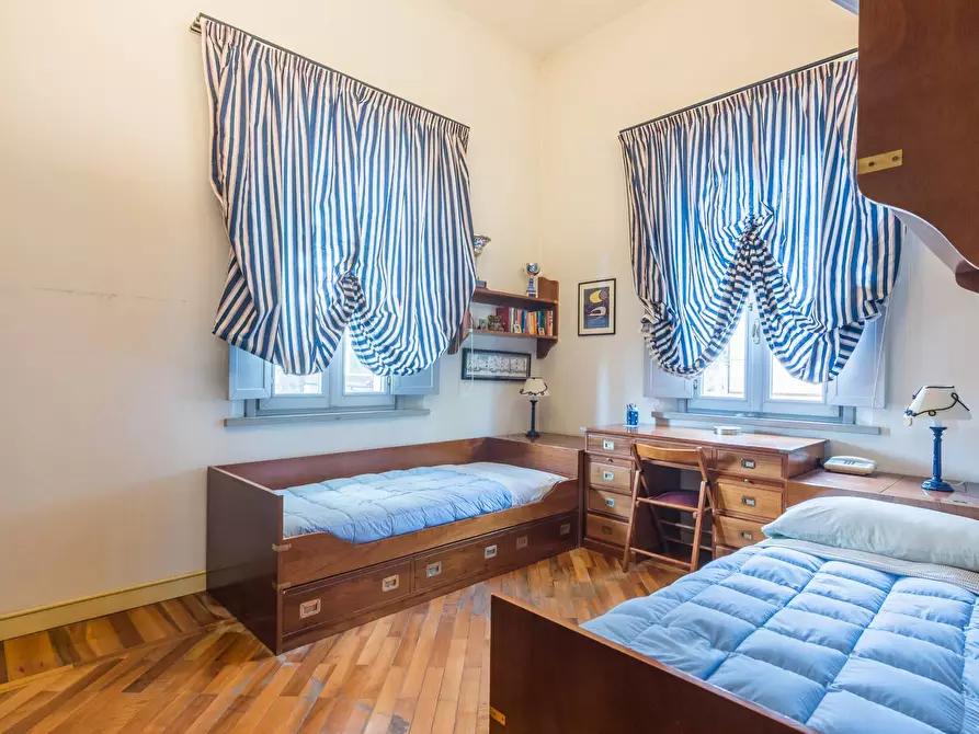 Immagine 28 di Villa in vendita  in Viale D. Chiesa a Riccione