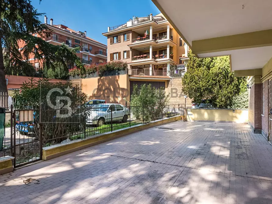 Immagine 23 di Appartamento in vendita  in Viale Manzoni a Rignano Flaminio