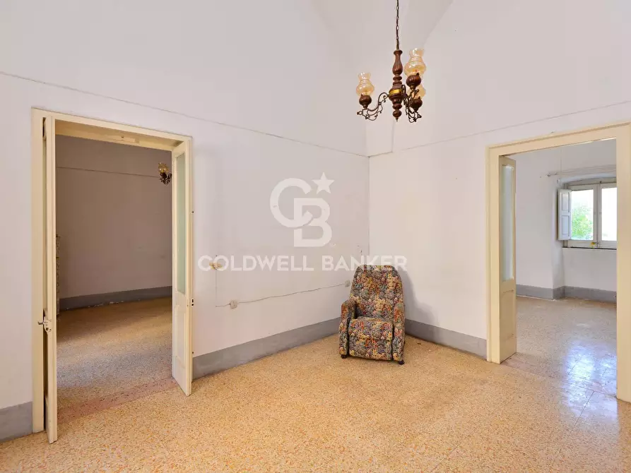 Immagine 1 di Casa indipendente in vendita  in Via Venezia a Alessano