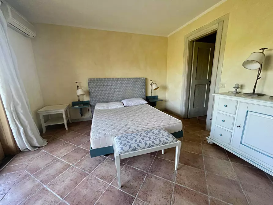 Immagine 11 di Appartamento in vendita  in via porto rotondo costa smeralda a Olbia