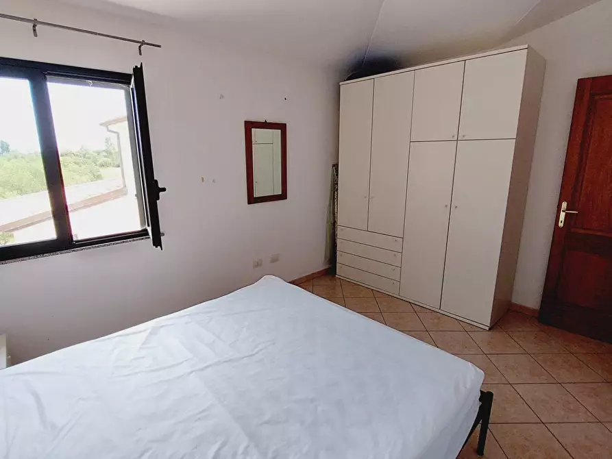 Immagine 11 di Appartamento in vendita  in via mannironi a Budoni