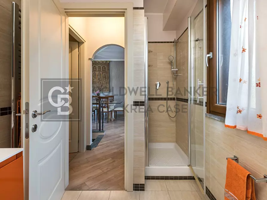 Immagine 21 di Villa in vendita  in via Venezia a Ciampino