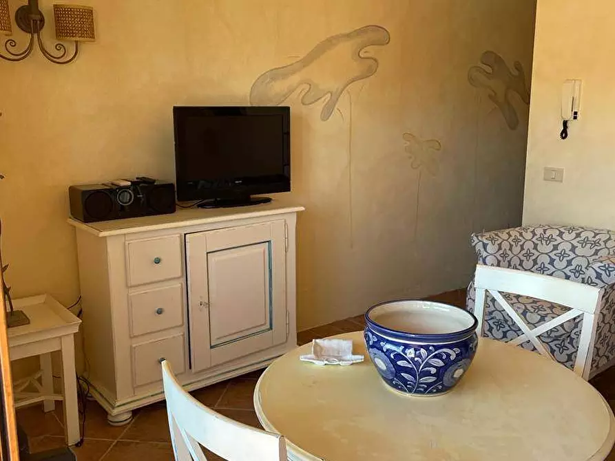 Immagine 18 di Appartamento in vendita  in via porto rotondo costa smeralda a Olbia