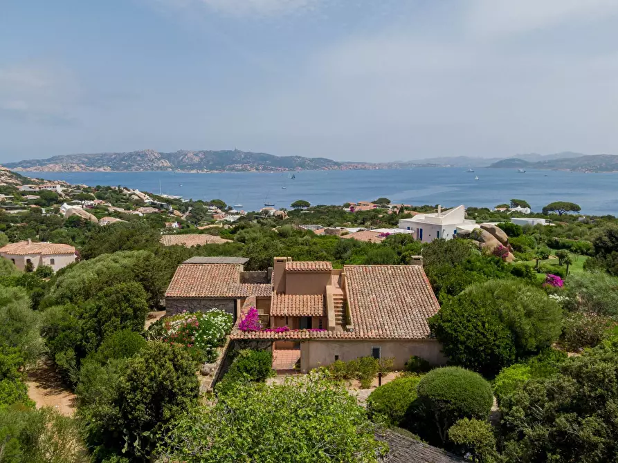 Immagine 1 di Villa in vendita  in Porto Rafael a Palau