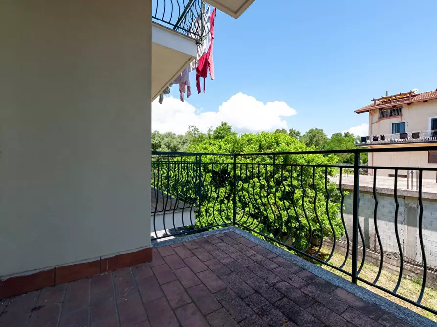 Immagine 4 di Appartamento in vendita  in Via Velina a Castelnuovo Cilento
