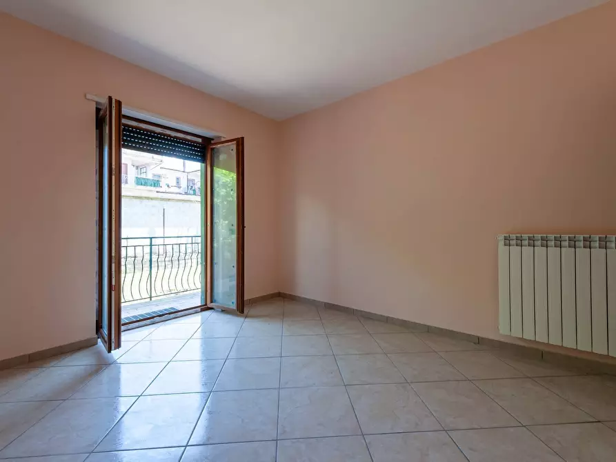 Immagine 6 di Appartamento in vendita  in Via Velina a Castelnuovo Cilento