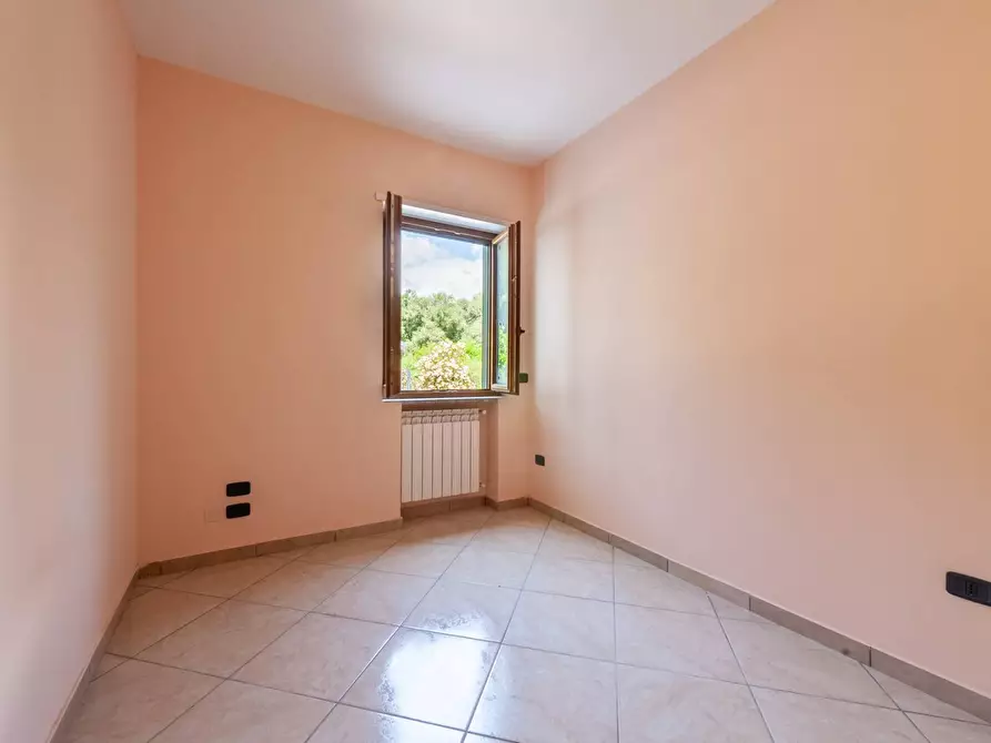 Immagine 7 di Appartamento in vendita  in Via Velina a Castelnuovo Cilento