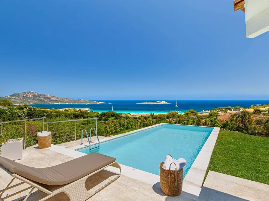 Immagine 2 di Villa in affitto  in Puntaldia a San Teodoro