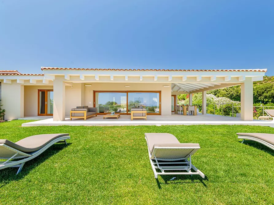 Immagine 5 di Villa in affitto  in Puntaldia a San Teodoro