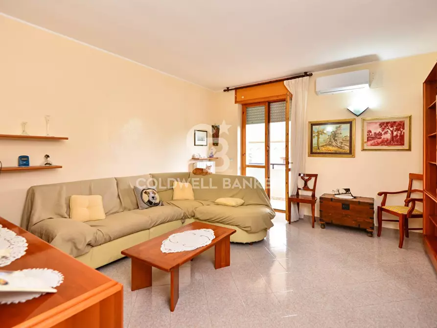 Immagine 1 di Appartamento in vendita  in Via De Ferraris a Maglie