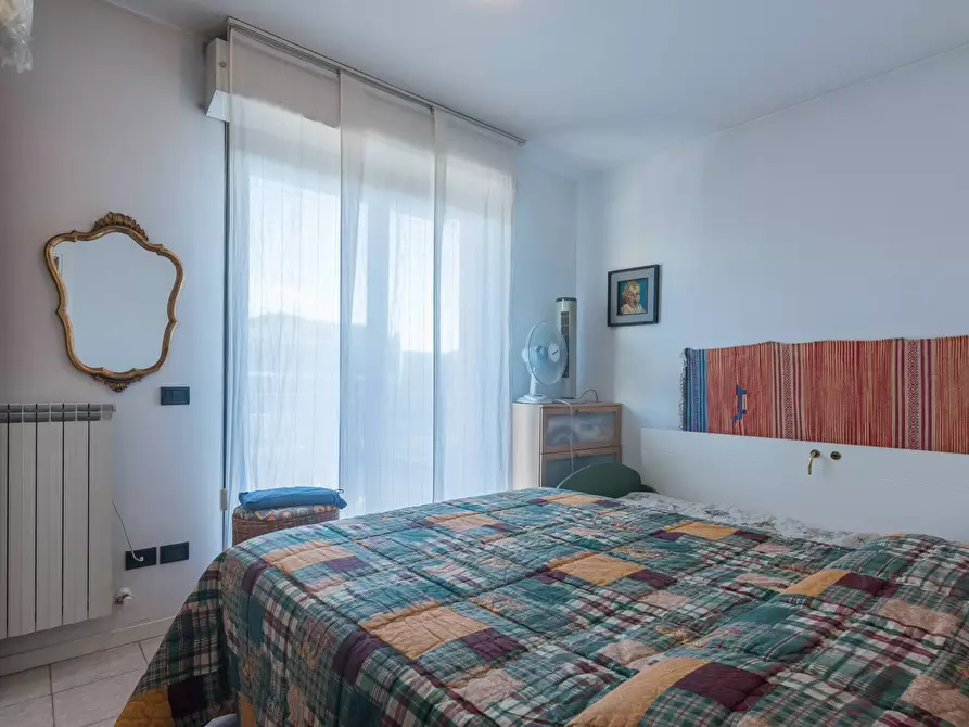 Immagine 13 di Appartamento in vendita  in Via Ravel a Cattolica