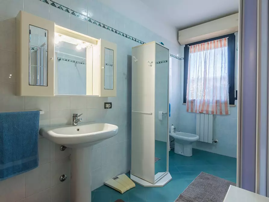 Immagine 14 di Appartamento in vendita  in Via Ravel a Cattolica