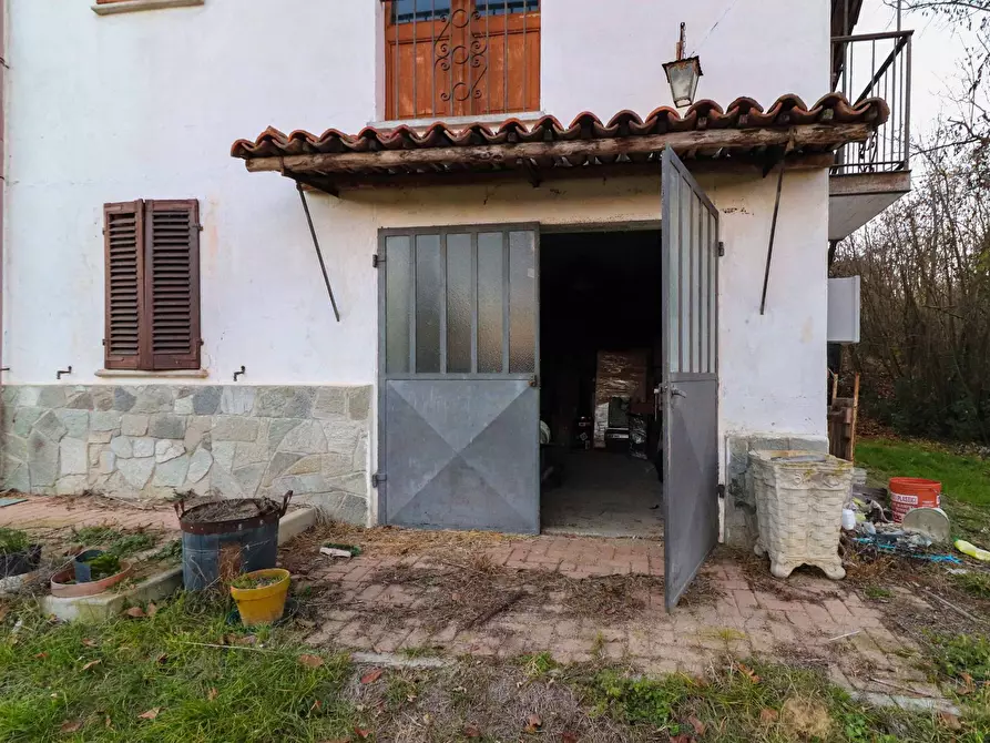 Immagine 20 di Rustico / casale in vendita  in Frazione gatti a Rocchetta Tanaro