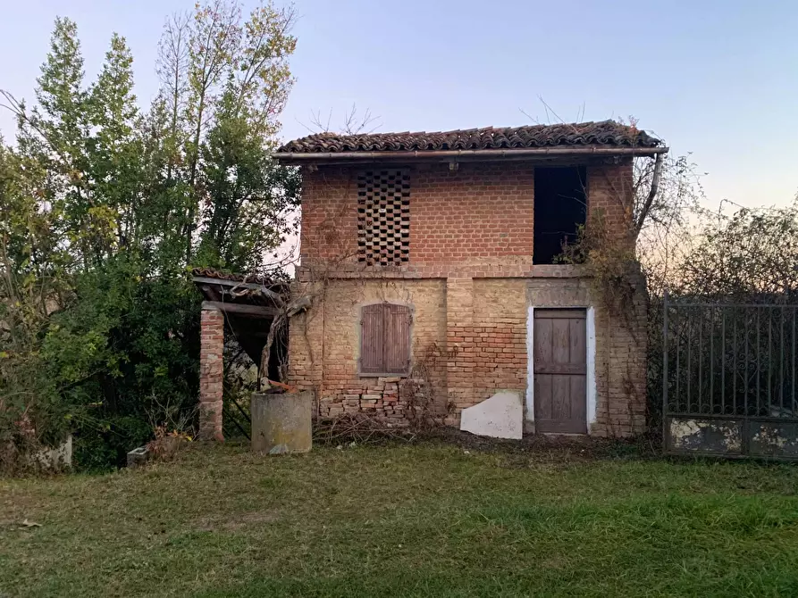 Immagine 21 di Rustico / casale in vendita  in Frazione gatti a Rocchetta Tanaro