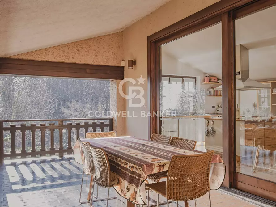 Immagine 23 di Villa in vendita  in Via Don Carlo Gnocchi a Inverigo