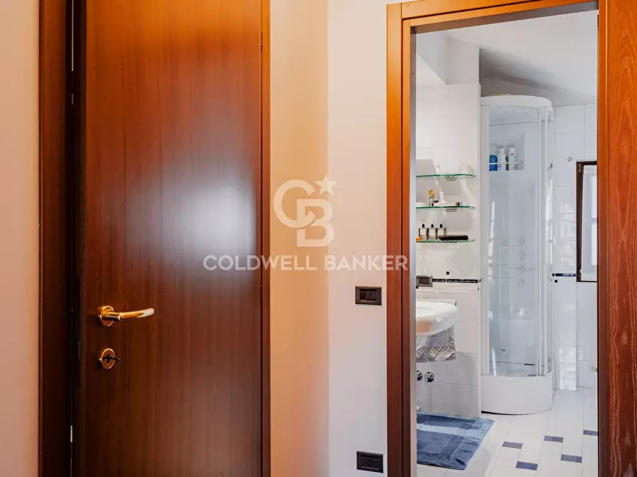 Immagine 28 di Villa in vendita  in Via Don Carlo Gnocchi a Inverigo