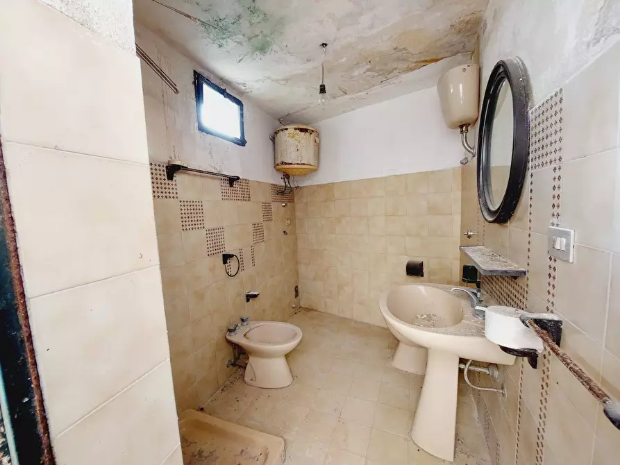 Immagine 24 di Rustico / casale in vendita  in VIA Sant'Antonio a Siniscola