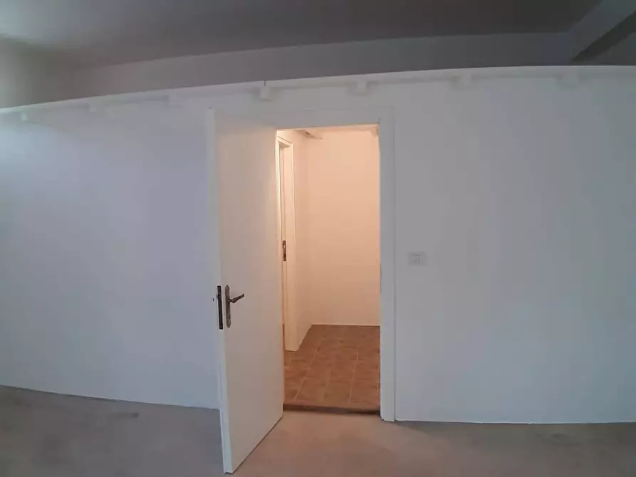 Immagine 11 di Appartamento in vendita  in Via Del Moro a Olbia