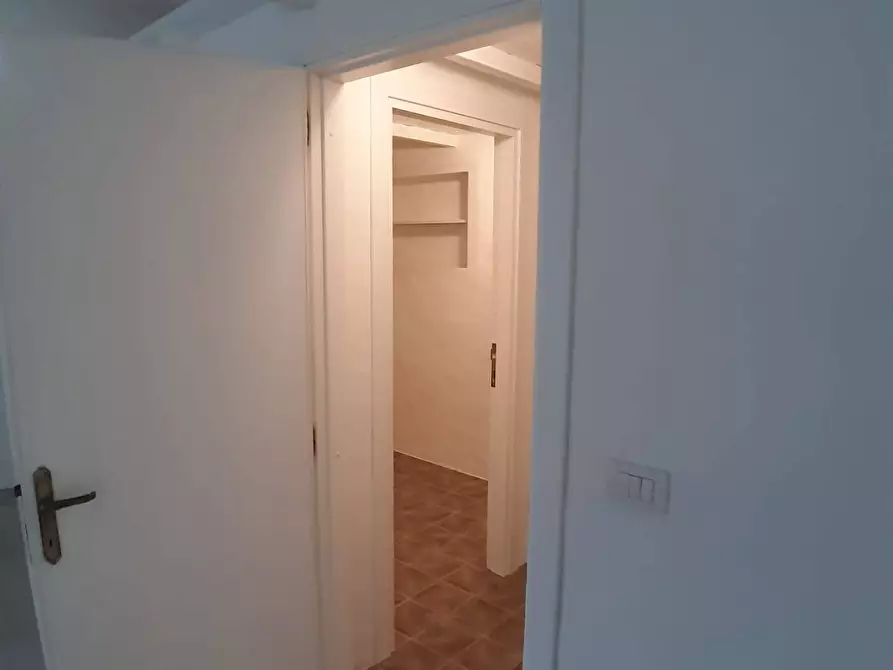 Immagine 15 di Appartamento in vendita  in Via Del Moro a Olbia