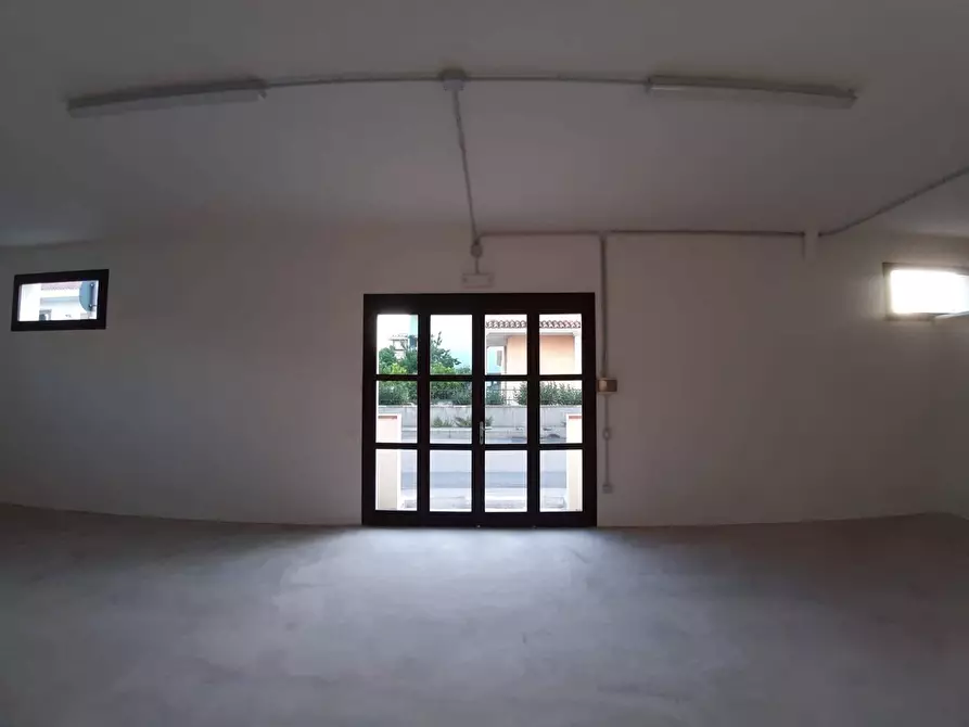 Immagine 17 di Appartamento in vendita  in Via Del Moro a Olbia