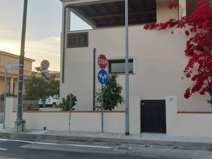 Immagine 1 di Loft/Open space in vendita  in Via Del Moro a Olbia