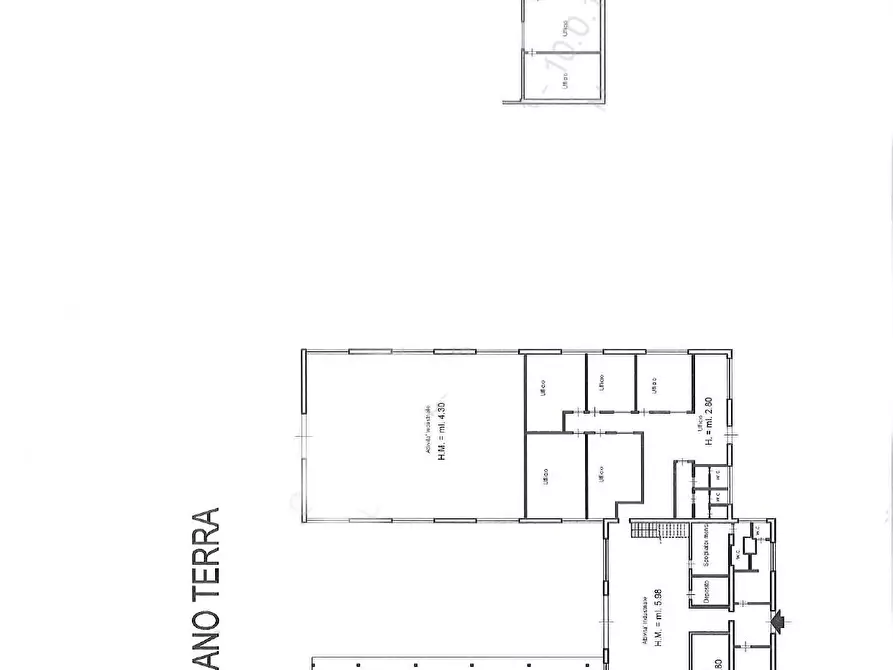 Immagine 4 di Capannone industriale in vendita  in Strada 151 Ortana a Soriano Nel Cimino